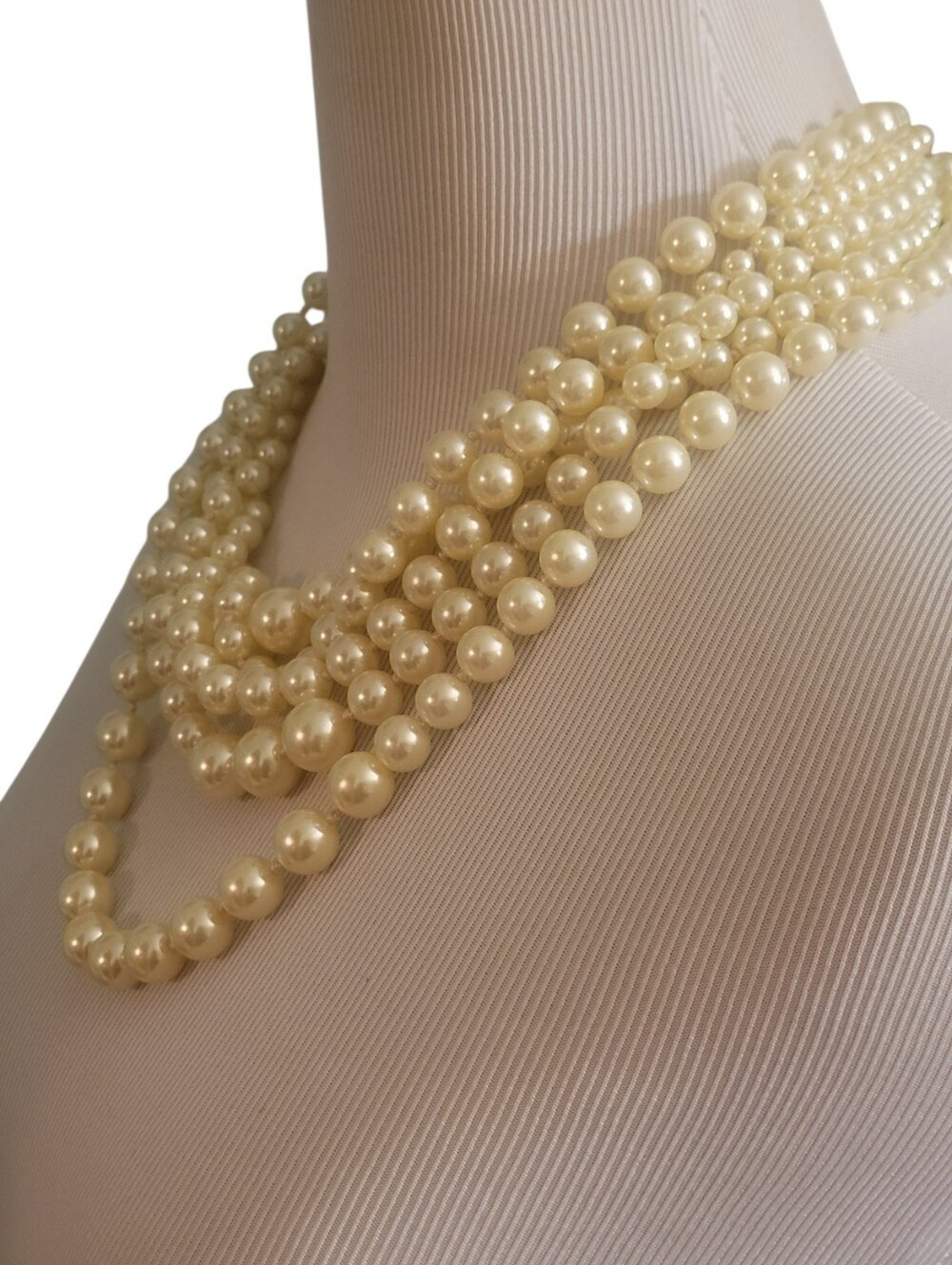 J. Crew Factory Faux Pearl Necklace - Picture 3 of 6